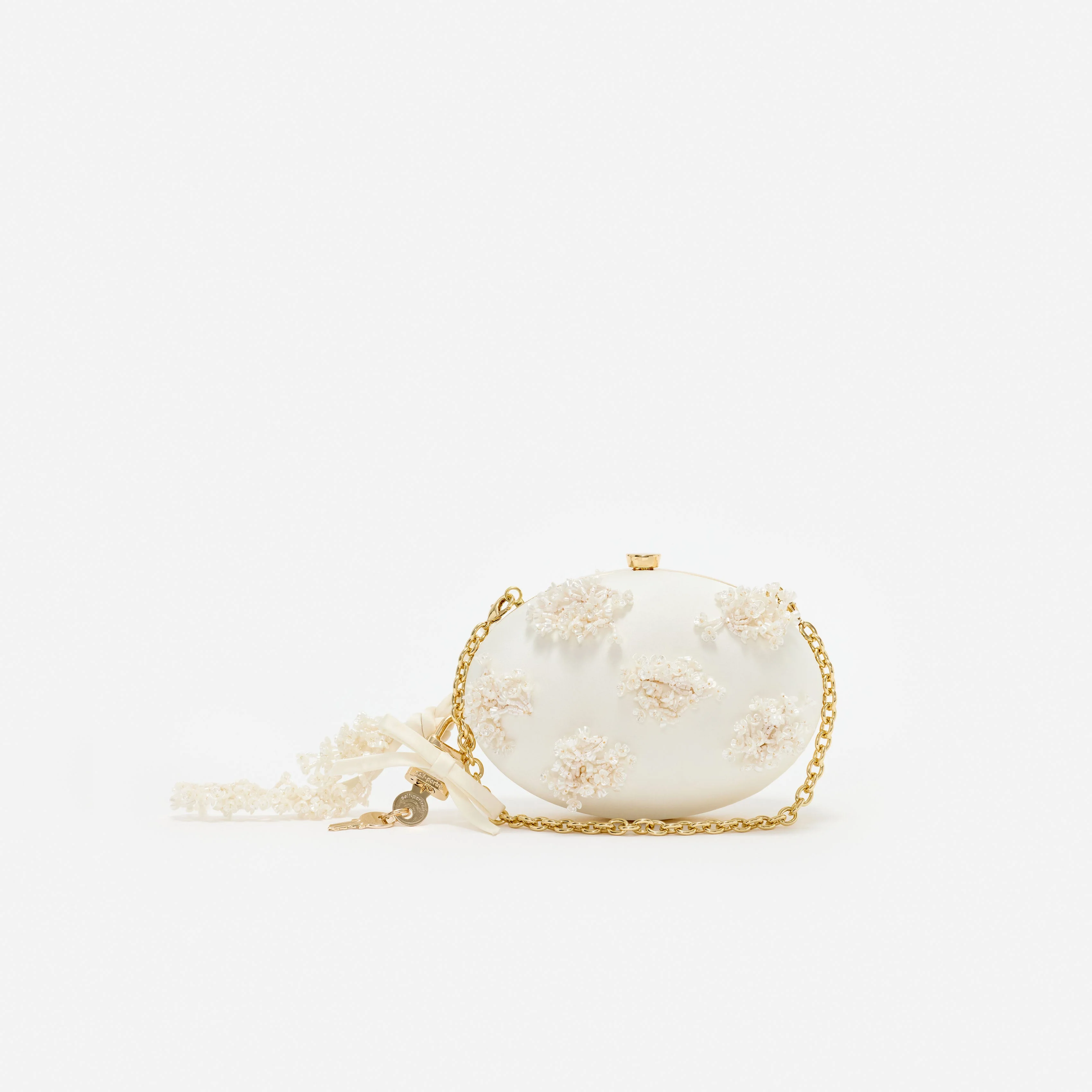 Cream Satin Floral Beaded Oval Clutch - Image 4